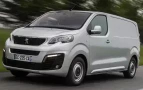 EXPERT cabina extendida con 5 plazas