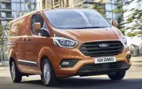 TRANSIT CUSTOM automático