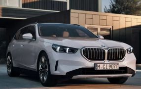 5 G61 TOURING HÍBRIDO